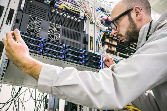 02B03D-technogroup-leistungen-Managed-Services-Refurbished Hardware refurbished_hardware_austausch